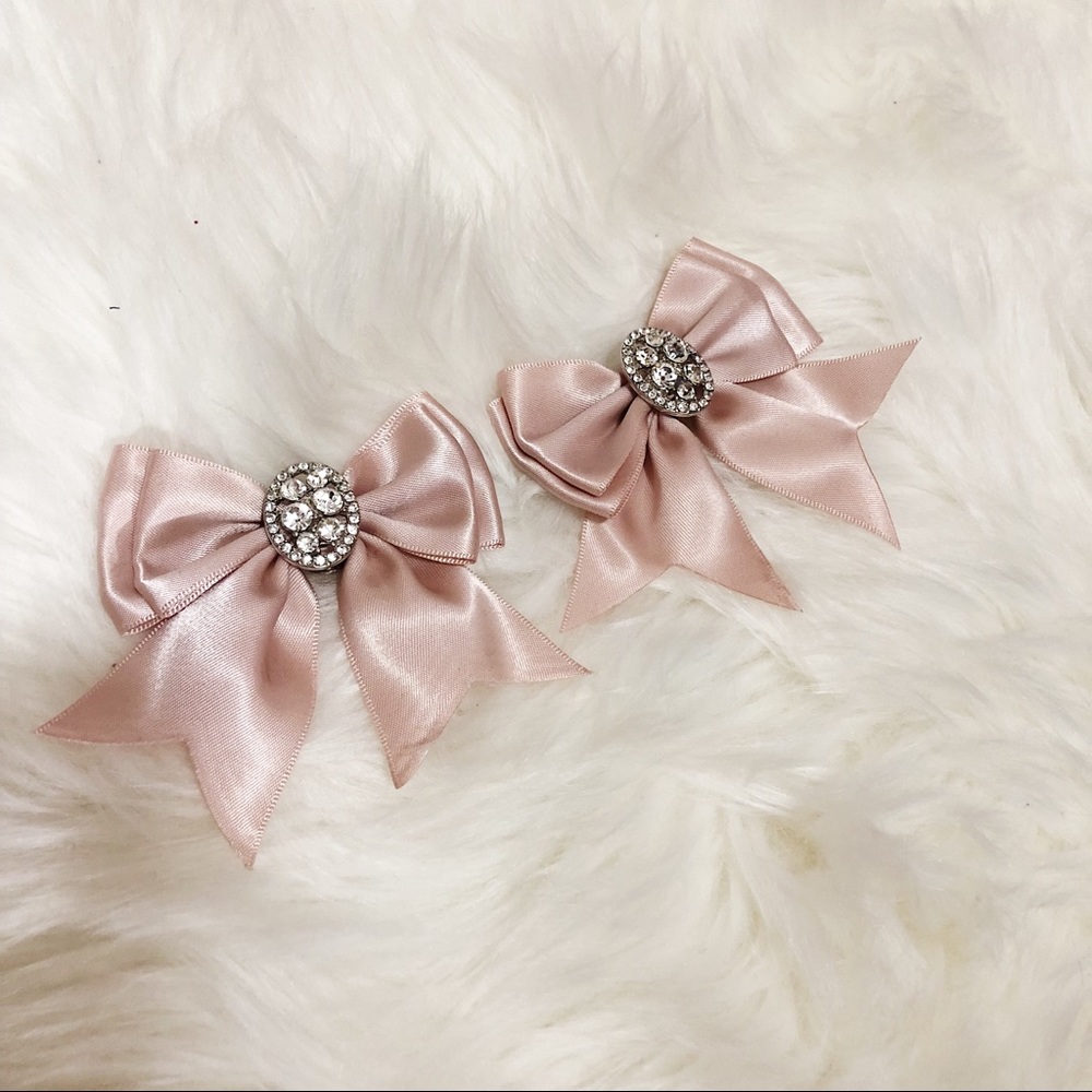rhinestone bow shoe accessories (never worn)
